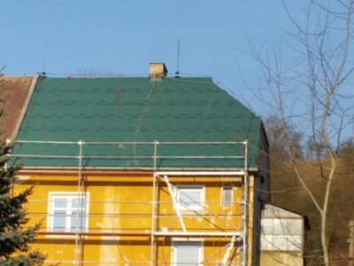 Rekonstrukce střechy v Povrlech